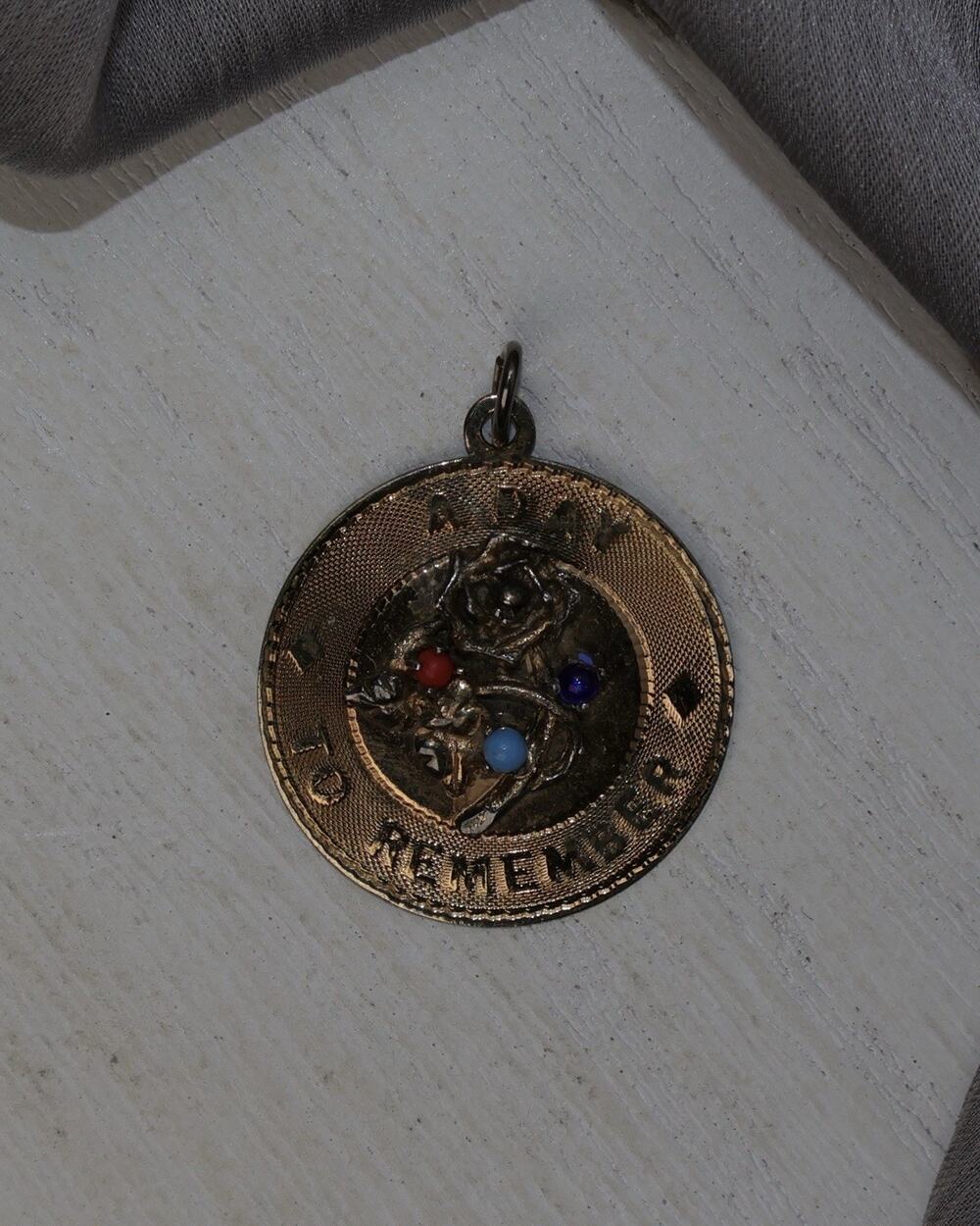 Vintage M&M Sterling Silver “ A Day To Remember “ Charm 4.5G / 1.2in